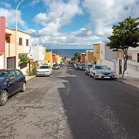 Playa Del Hombre 아파트 *
